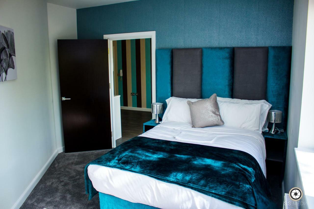 Luxustay Milburn House Milton Keynes Esterno foto